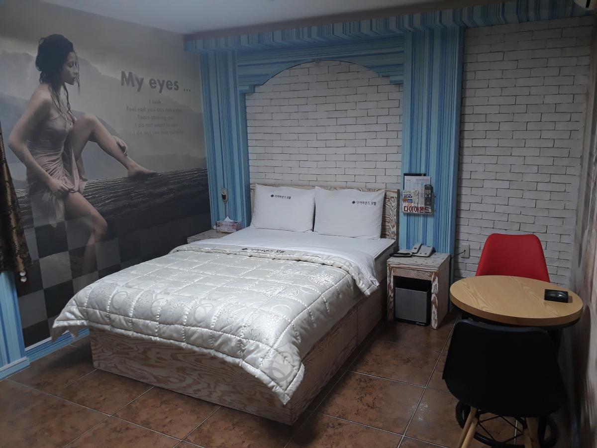 Diamond Motel Sacheon Eksteriør bilde